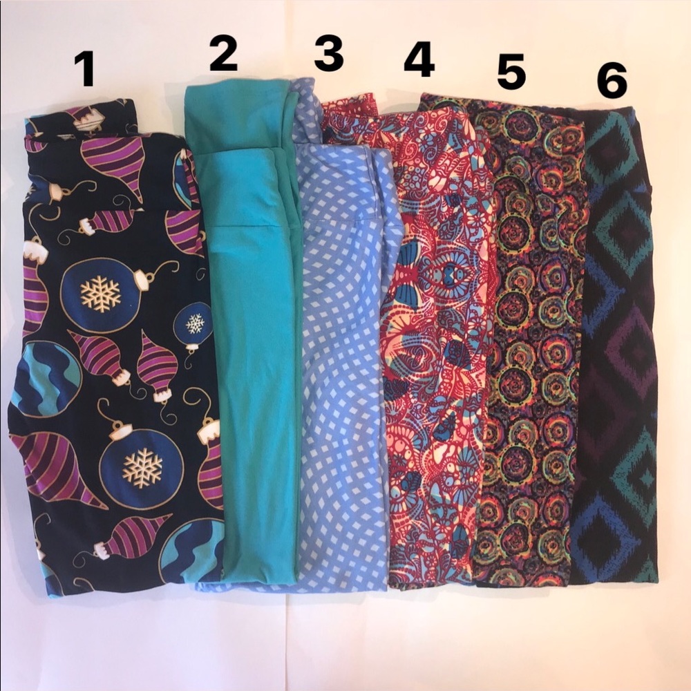 LuLaRoe ONE SIZE Multi-Color Leggings **SOLD**